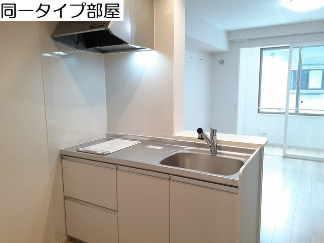 ヴィラージュ・ツボノⅢのキッチン|使いやすいキッチンです