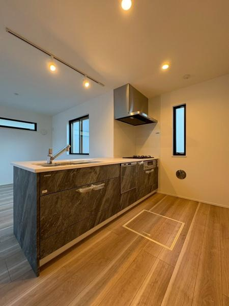 横浜市戸塚区舞岡町の新築一戸建のキッチン