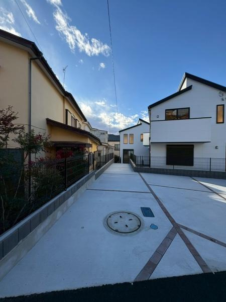 横浜市戸塚区舞岡町の新築一戸建の駐車場