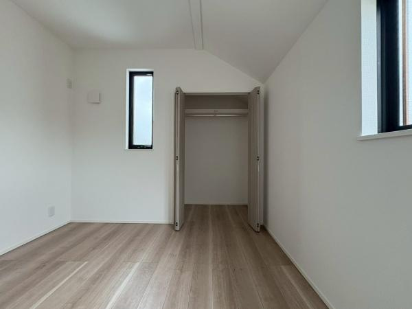 横浜市戸塚区舞岡町の新築一戸建の洋室