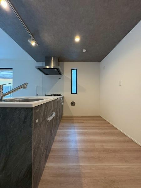 横浜市戸塚区舞岡町の新築一戸建のキッチン