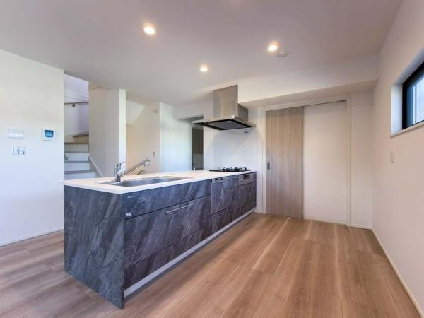 横浜市神奈川区西寺尾３丁目の新築一戸建のキッチン