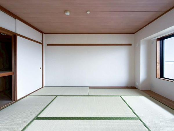 ヒルトップ横濱根岸セントラルコートの和室