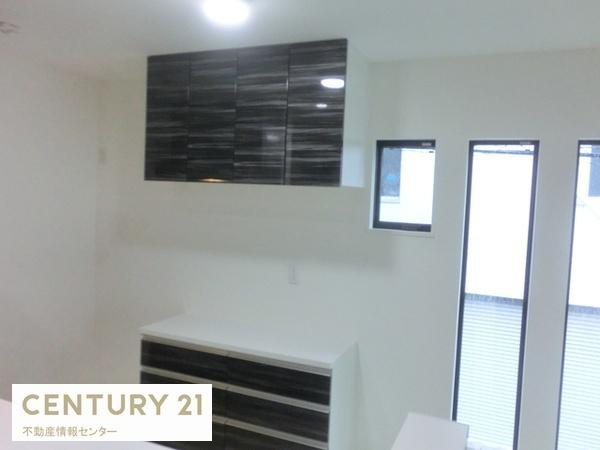 【その他】 | 竹島３丁目　建築条件付宅地 | 　建築参考プラン（間取り図面参照）
　延床面積：８９.３２平米
　間取り：４ＬＤＫ
　価格：２０８０万円