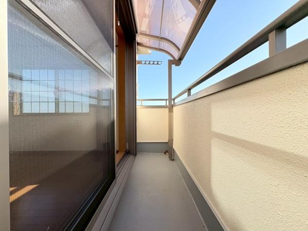 川崎市多摩区南生田２丁目の中古一戸建のバルコニー|眺望がよく、陽当たり良好のバルコニー。
