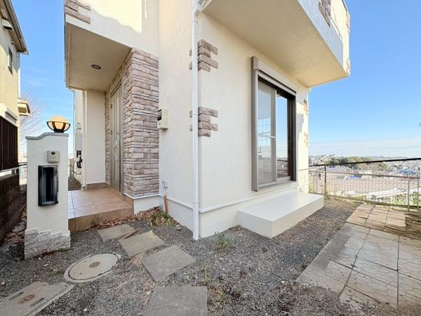 川崎市多摩区南生田２丁目の中古一戸建のその他|お庭のようなスペースです！