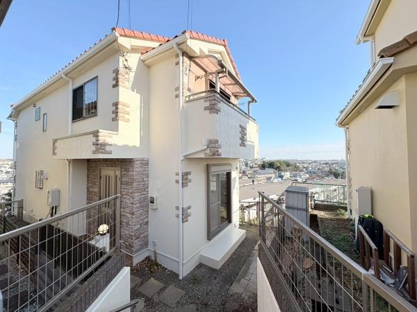 川崎市多摩区南生田２丁目の中古一戸建の外観|スタイリッシュな外観です！