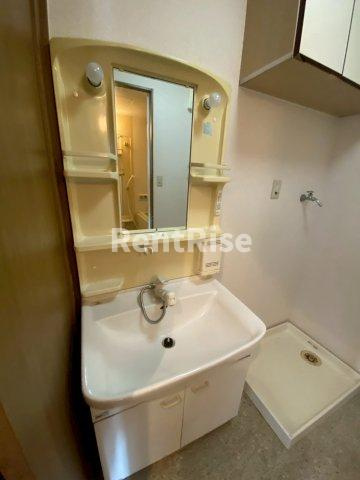 サニーコート平和の洗面所