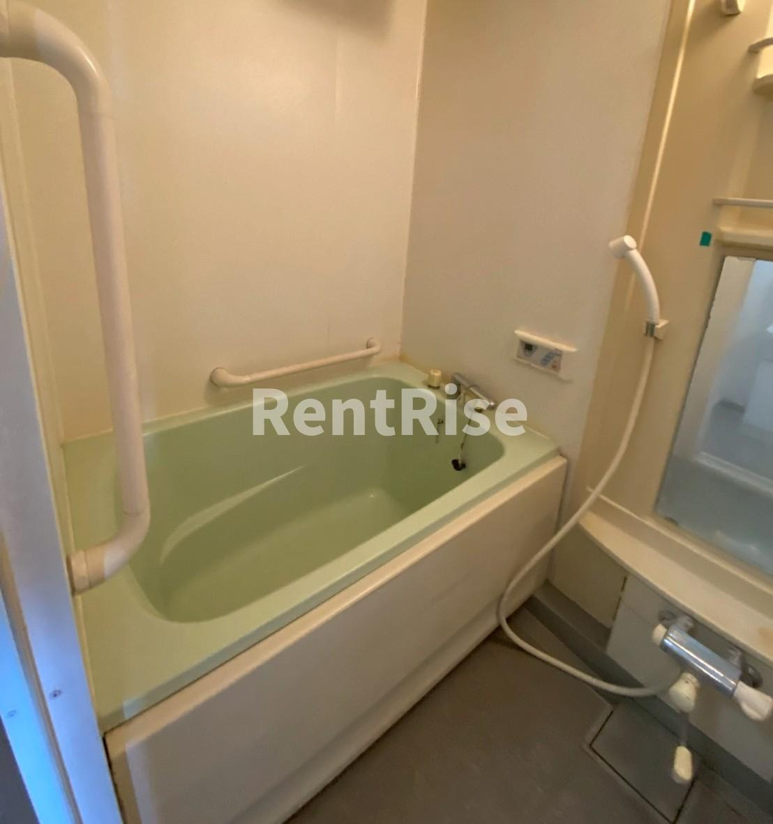 サニーコート平和の浴室