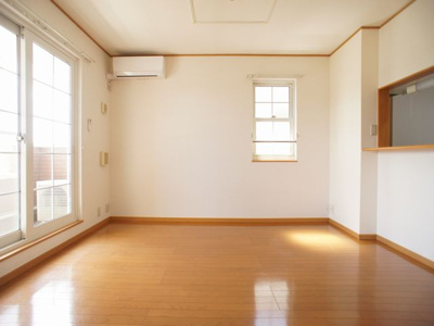 【居間・リビング】 | コンフォートＢ | ゆったりできるリビングです♪