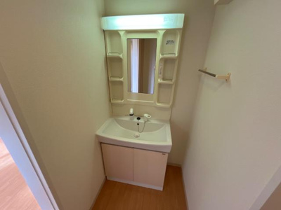 【洗面所】 | オリエンタルガーデン | 洗面