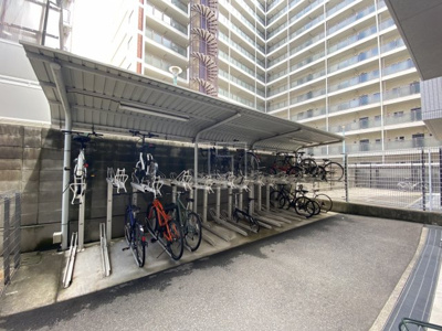 【その他共用部分】 | QCフラット北堀江 | QCフラット北堀江（キューシーフラット北堀江） 駐輪場