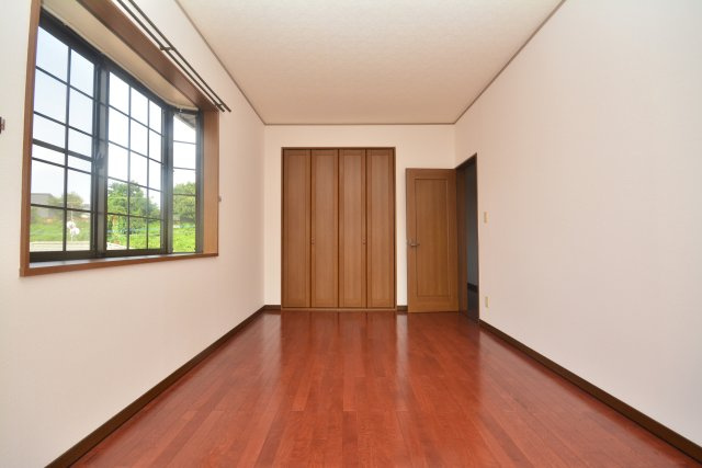 【洋室】 | 田川市奈良バルク売り | Vivir石川203号室