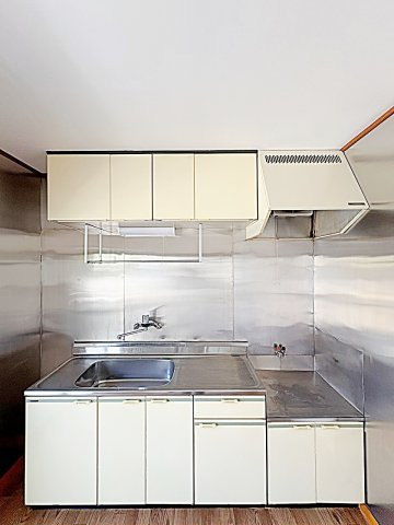 元柴田東アパートのキッチン