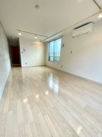 レジディア駒沢大学の洋室