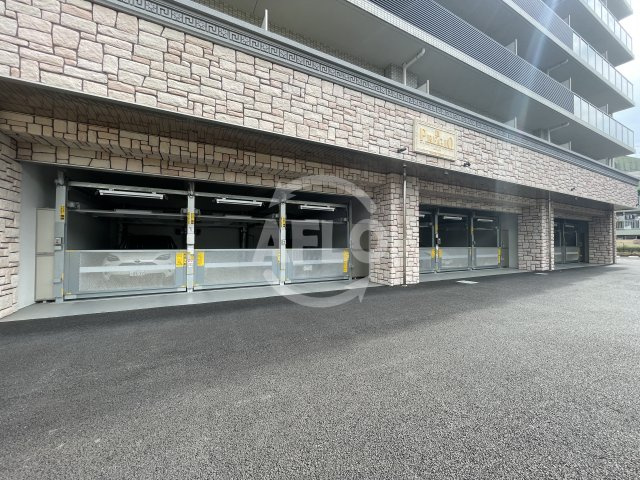 プレジオ三国ASIANの駐車場|プレジオ三国ASIAN　駐車場