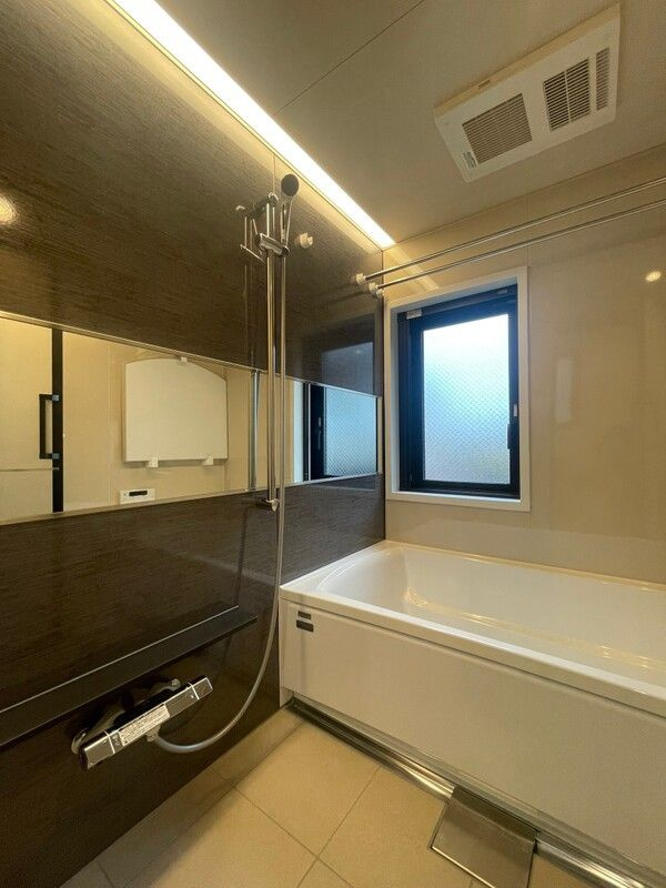 ルミークアン目黒の浴室