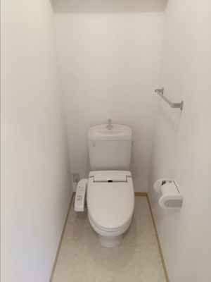 【トイレ】 | ラ･ファーブル 