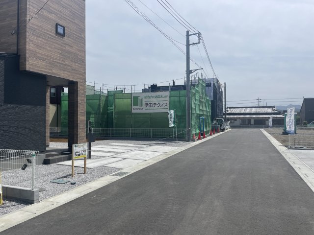 【玄関】 | 深谷市小前田第3期　クライン　新築戸建　全2棟　2号棟