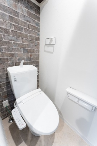 Prive上安のトイレ