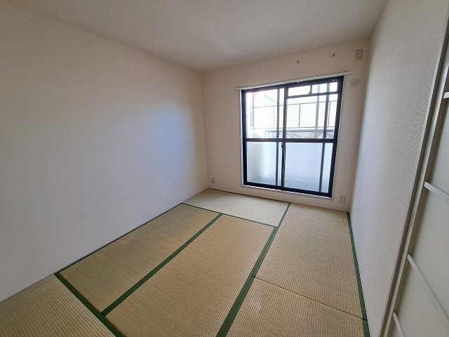 キフエ・ヒミトSAの和室