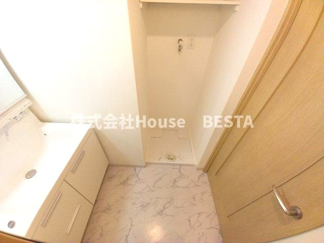 プリオーレ新開地の洗面所