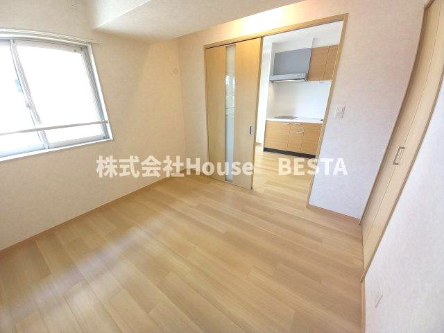 プリオーレ新開地の寝室