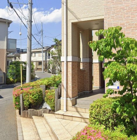 グランシャリオNのエントランス