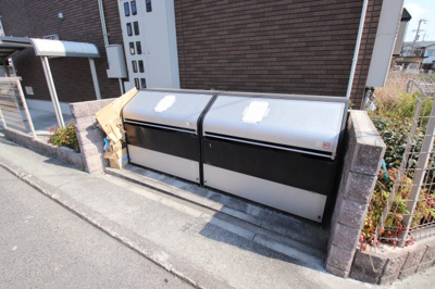 【その他共用部分】 | エストレーラ | 敷地内ゴミ捨場