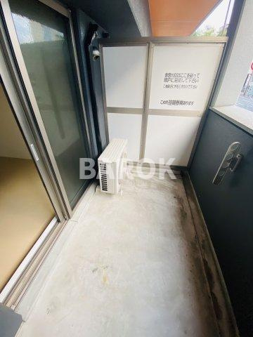 ORIENT №122ETERNITY NISSEKI STREETのバルコニー