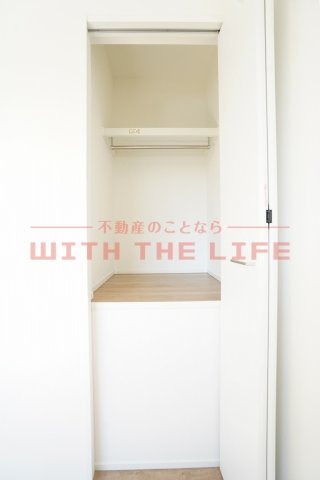 grand maison K【キャッシュバック対象物件】の収納|ちょっとした収納スペースも充実しています