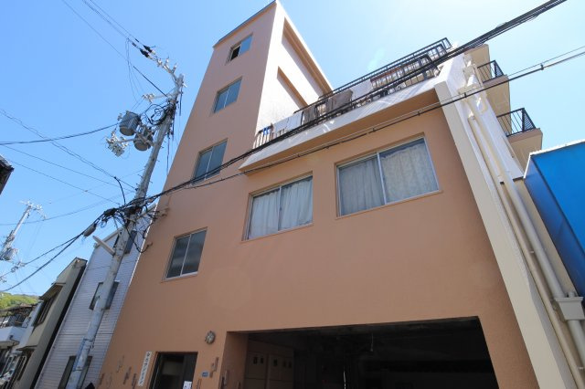 中塚マンションの外観