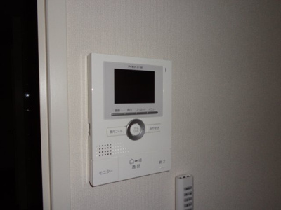 【内装】 | グラン ウィッシュ 三島 | カメラ付インターホン