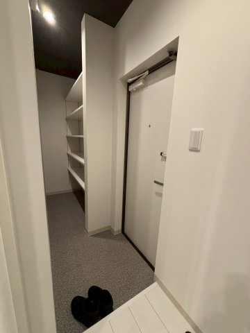 ネージュ・レジェールの玄関