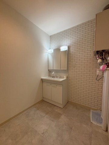 ネージュ・レジェールの独立洗面台