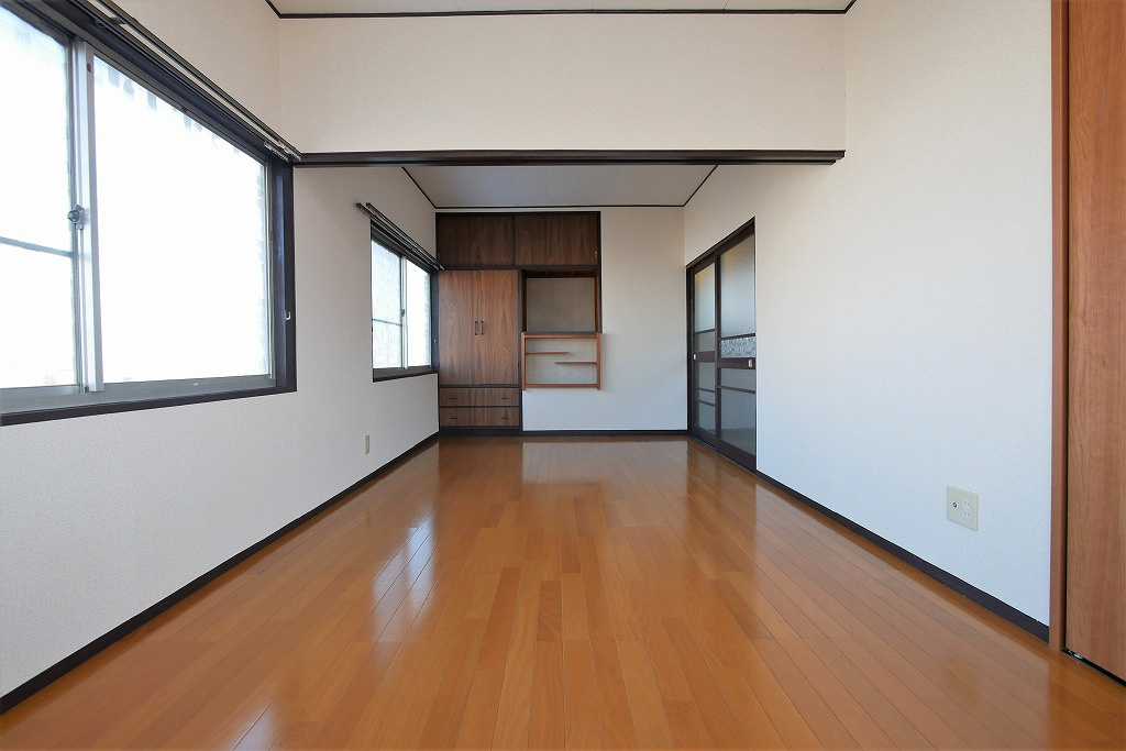 濱本貸家の洋室|濱本貸家