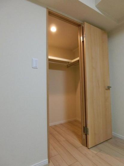 【収納】 | ライオンズマンション十条台 | 大容量の収納スペースで住空間はスッキリ広々。