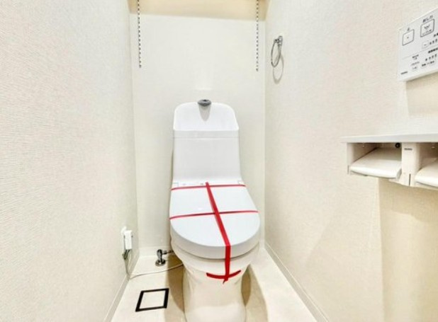 【トイレ】 | ライオンズマンション十条台 | 温水洗浄便座付きなので、快適にご使用いただけます。