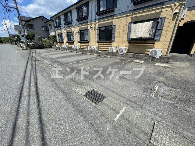 ハイブリッジ　Ａの駐車場|高崎、前橋のお部屋探しはエンドスケープまで！お客様の理想お聞かせ下さい♪