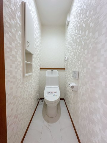 佐伯区千同1丁目 No.Aのトイレ|1階ウォシュレットトイレ☆
1階、2階にウォシュレットトイレがついています♪