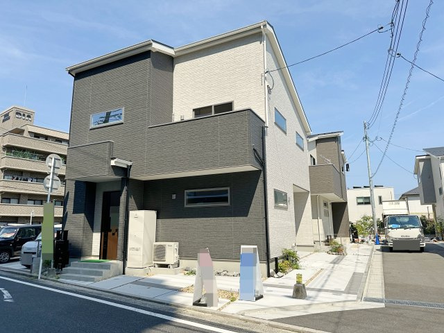 佐伯区千同1丁目 No.Aの外観|2024年9月完成☆
4LDKの新築住宅が分譲開始♪
お気軽にお問い合わせください！