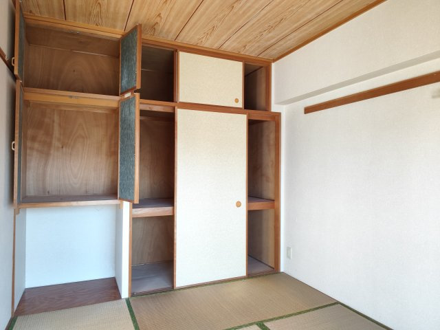 セザール第六赤塚公園の収納