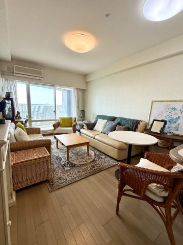 パシフィックビスタⅣの居間・リビング