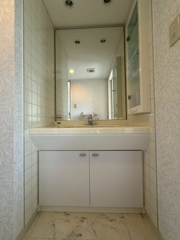 パシフィックビスタⅣの独立洗面台