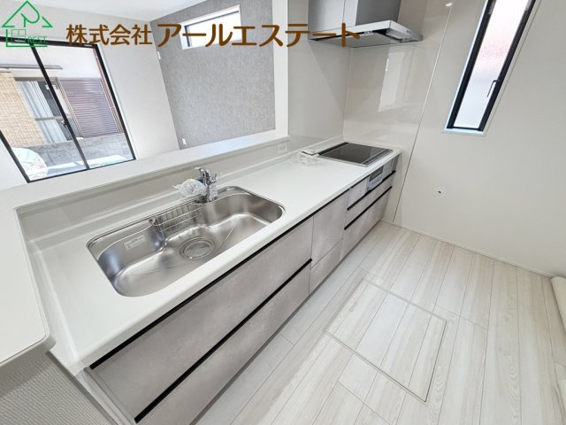 加古川市平岡町高畑　　新築戸建のキッチン