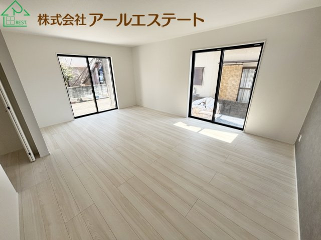 加古川市平岡町高畑　　新築戸建