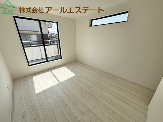 加古川市平岡町高畑　　新築戸建の寝室