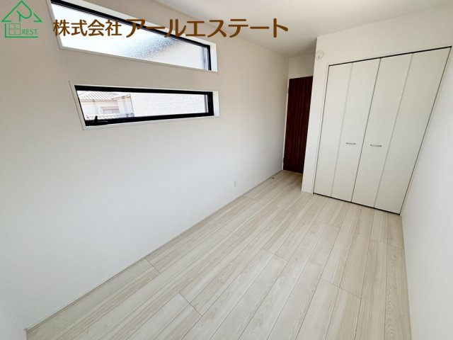 加古川市平岡町高畑　　新築戸建の子供部屋