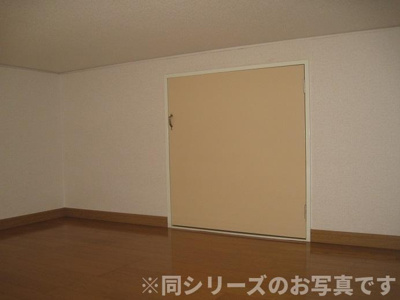 【洋室】 | ウイング唐原　★プライスホームなら仲介手数料が割引価格です！★