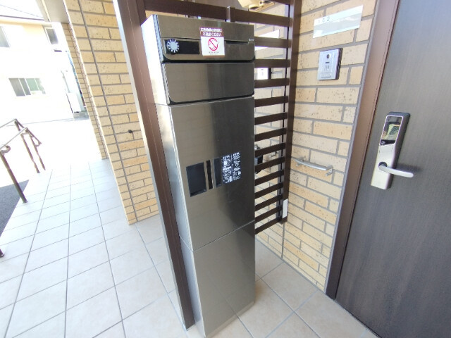 Ｌｉｖｉｎｇ西岡崎の設備